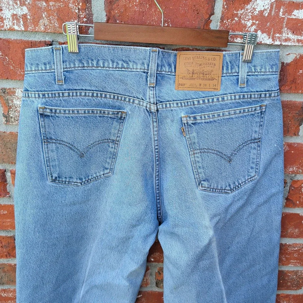 Levi's 560 Loose Fit Tapered Leg Jeans Mens 36x34 Light Wash Orange Tab Vintage